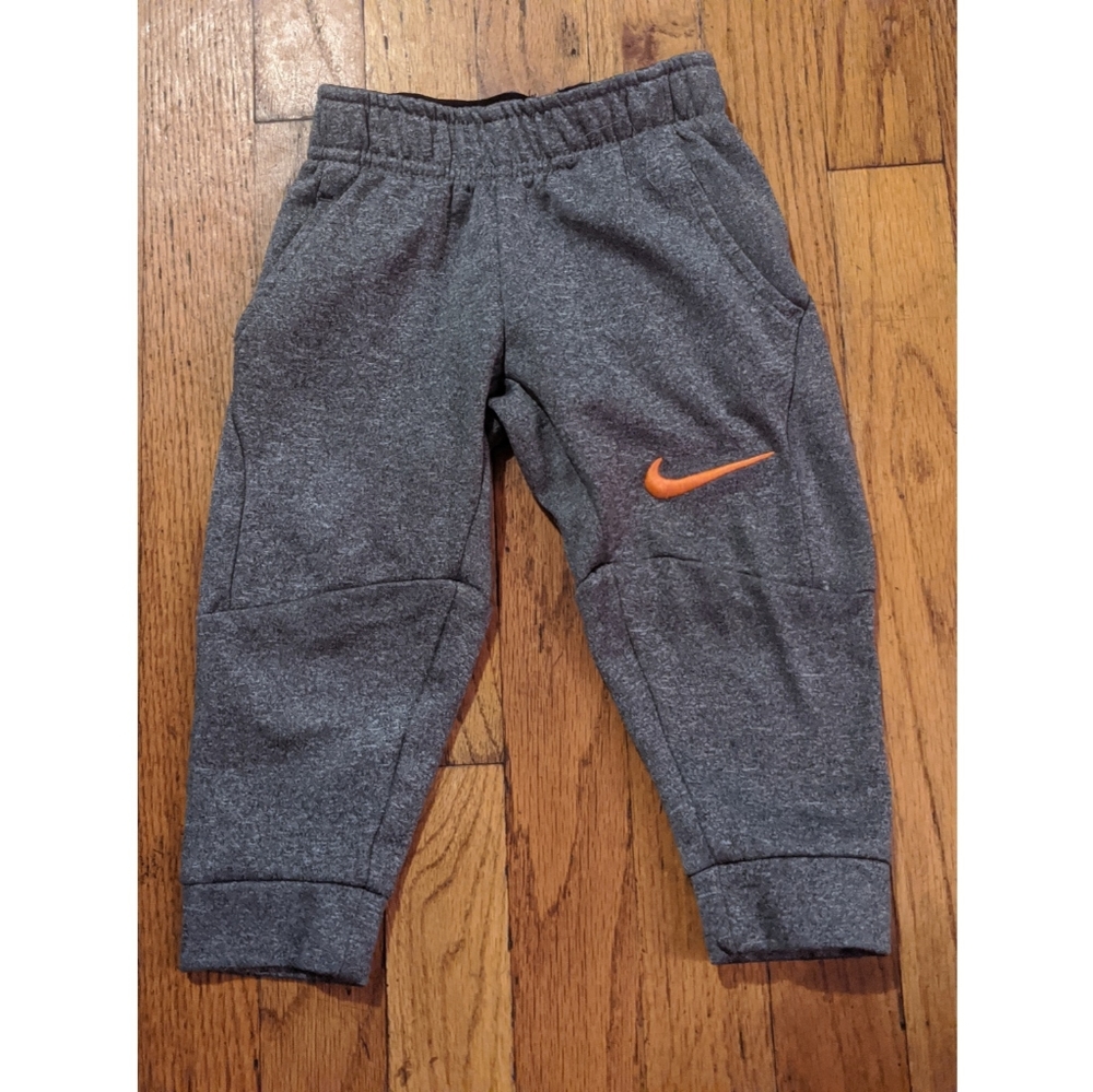 Toddler boy Nike sweatpants